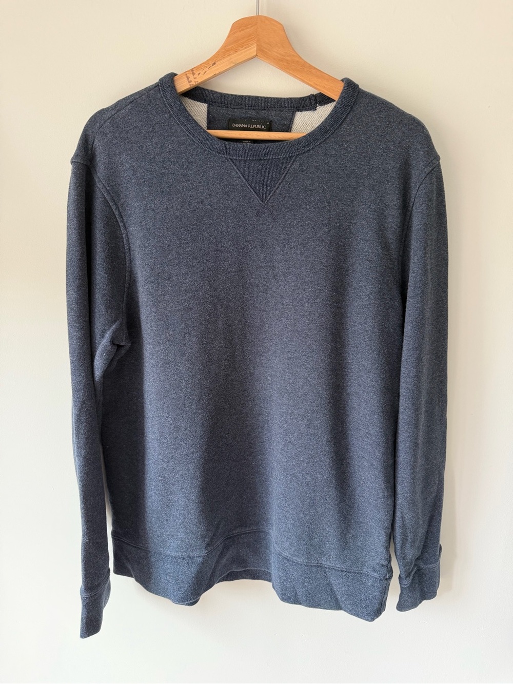 Banana Republic Men’s 100% Cotton Crewneck Sweatshirt Blue Large